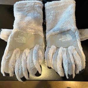North Face winter clip & textured palm fuzzy gloves- woman's XS- grey- EUC